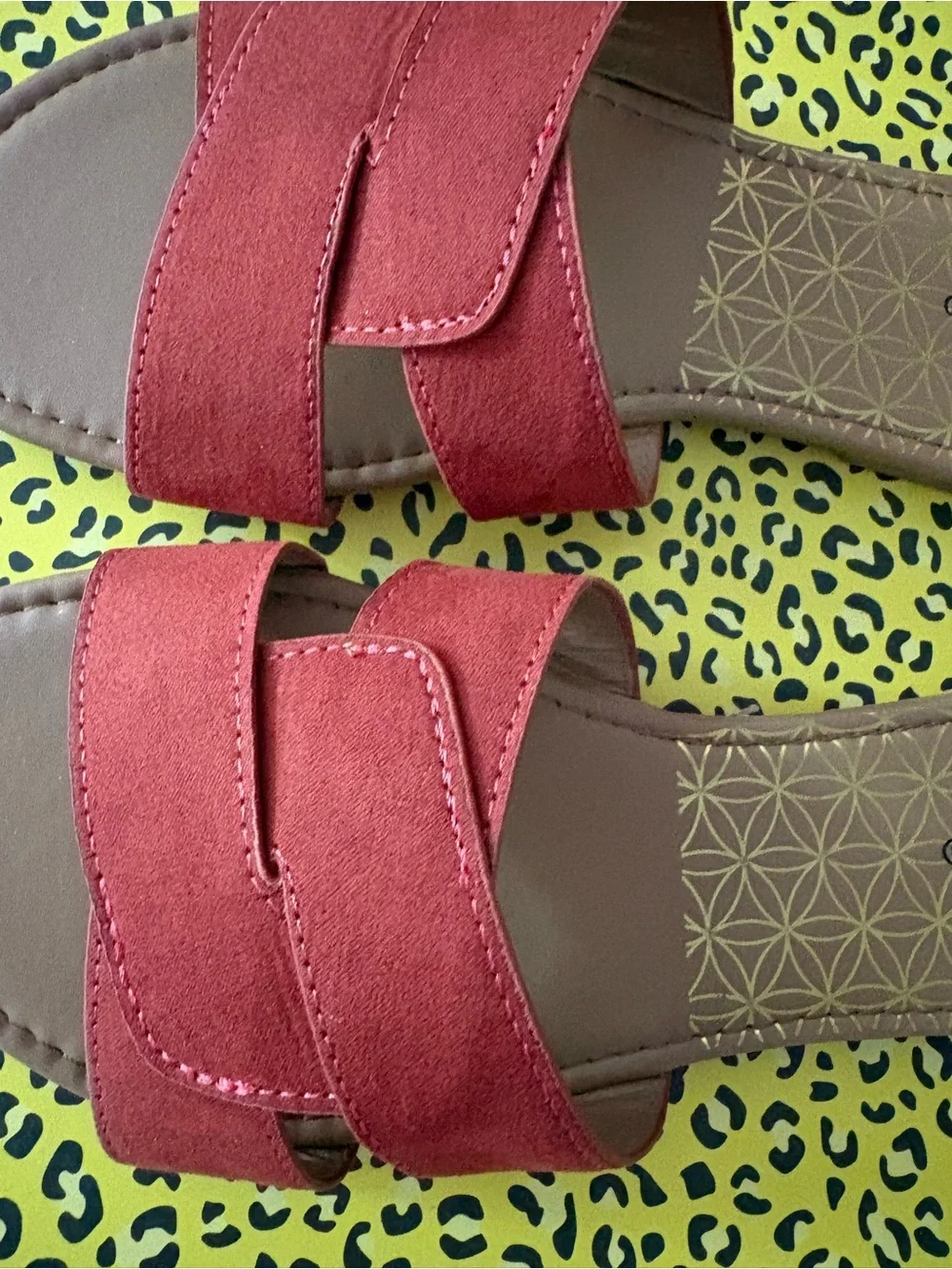 Qupid Brick Red Sandals 7 New